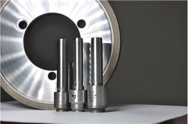 Alat pengisaran untuk kaca automotif