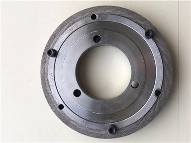 Berpecah roda pengisaran